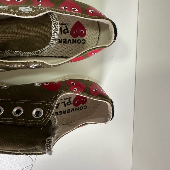 Comme des Garçons Play x Chuck 70 Low Top 'Multi Heart' - Picture 3 of 6